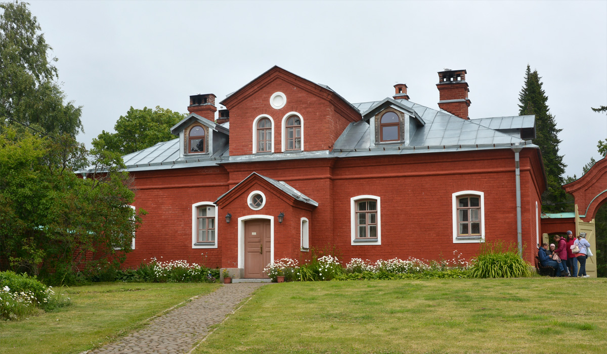 Сортавала, Валаам, Воскресенский скит, Келейный корпус