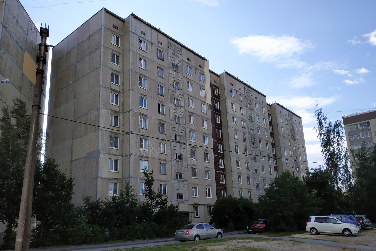Гатчина, Улица Авиатриссы Зверевой, 20 корп. 1