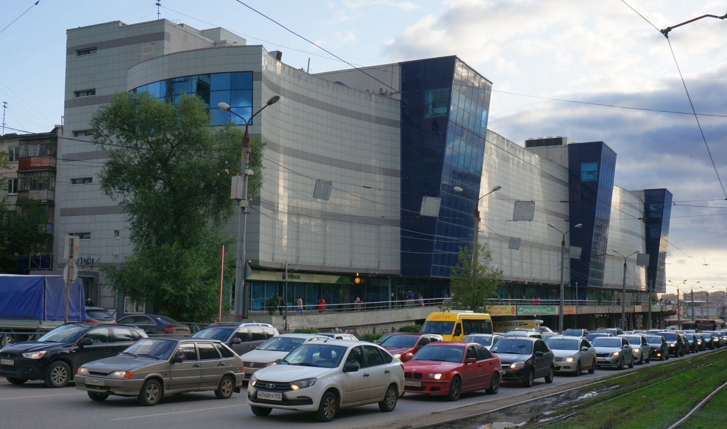 Пермь, Улица Революции, 60/1