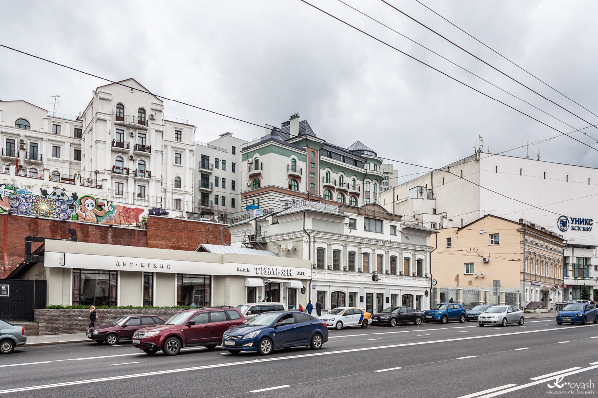 Casáin, Улица Пушкина, 23; Улица Пушкина, 23; Улица Пушкина, 25; Университетская улица, 22; Университетская улица, 20