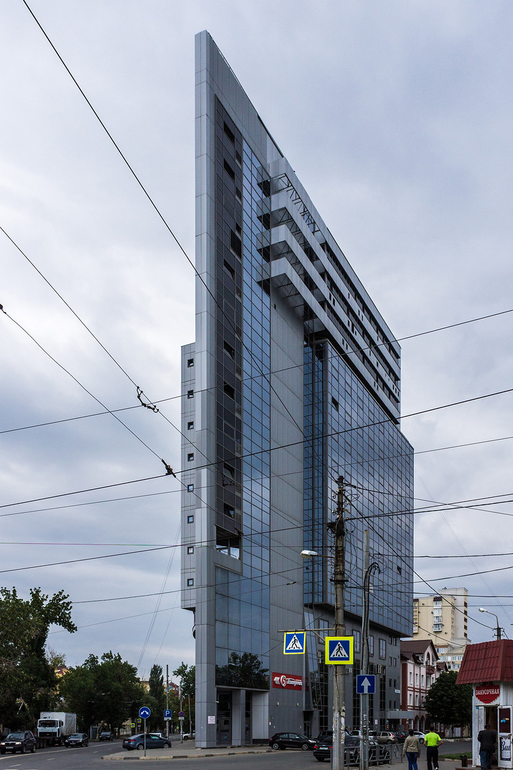 Самара, Ульяновская улица, 52 / Ярмарочная улица, 55