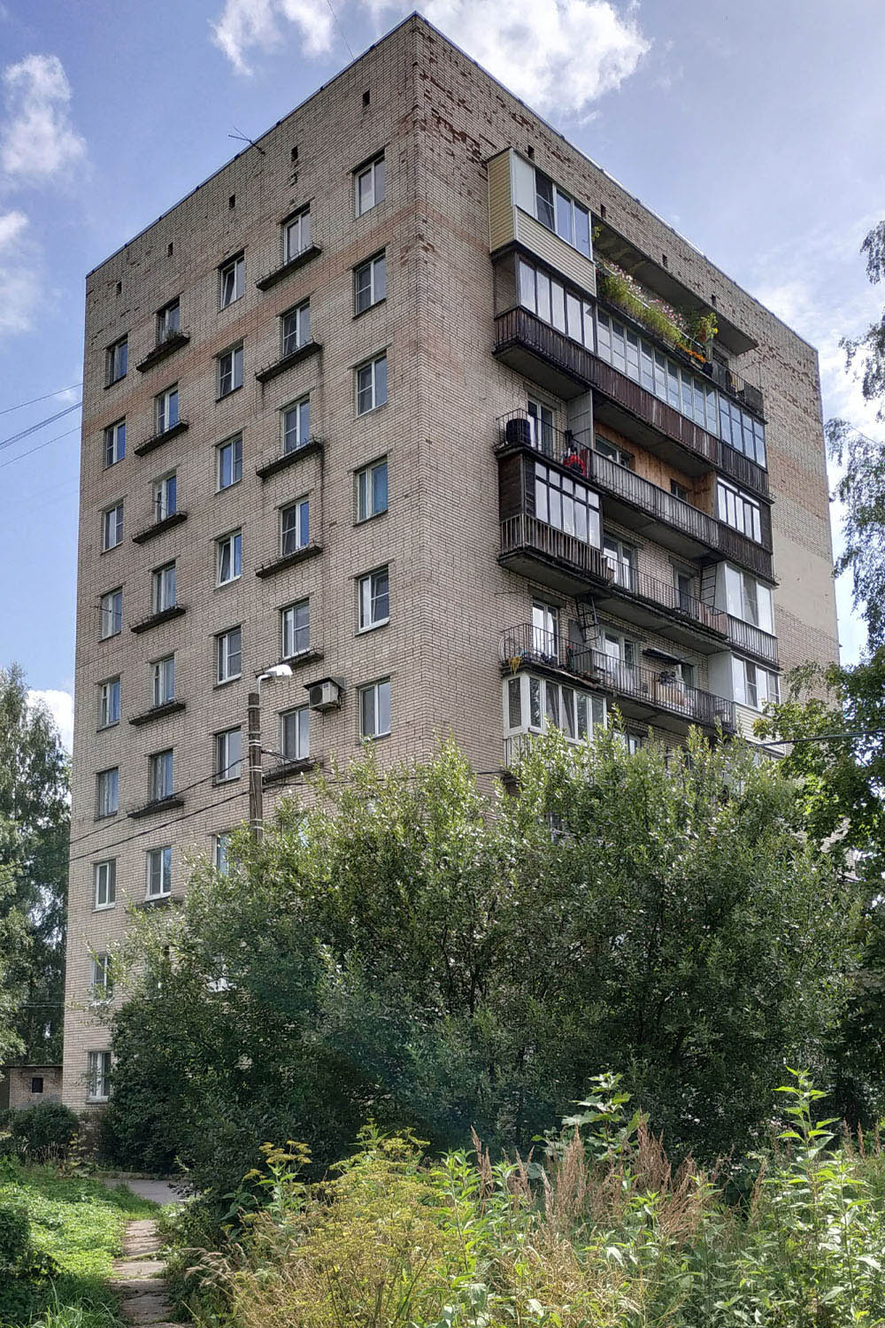 Красное Село, Гвардейская улица, 23