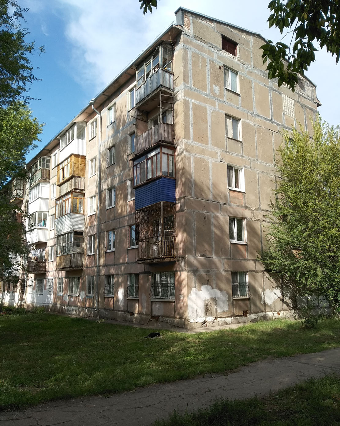 Новокуйбышевск, Улица Калинина, 7Б