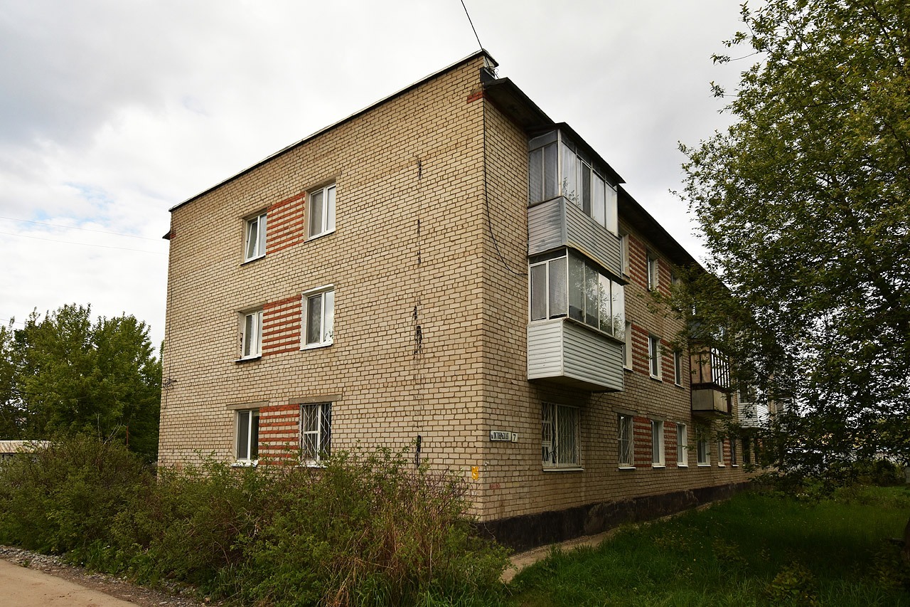 Permsky district, other localities, с. Култаево, Октябрьская улица, 7