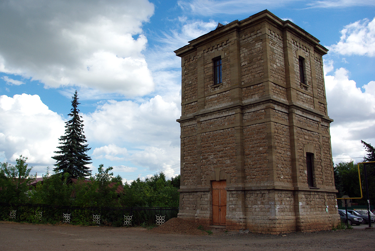 Давлеканово, Железнодорожная улица, 3B