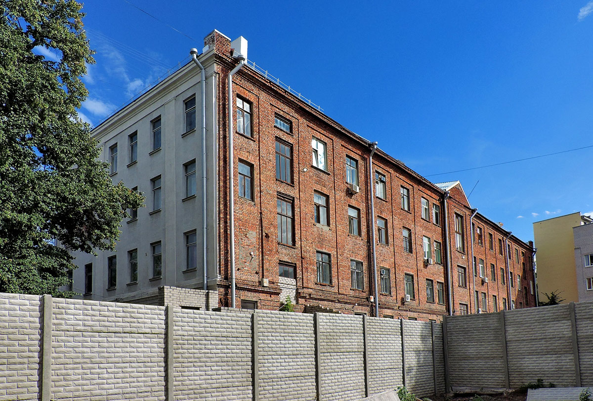 Харьков, Улица Алчевских, 49