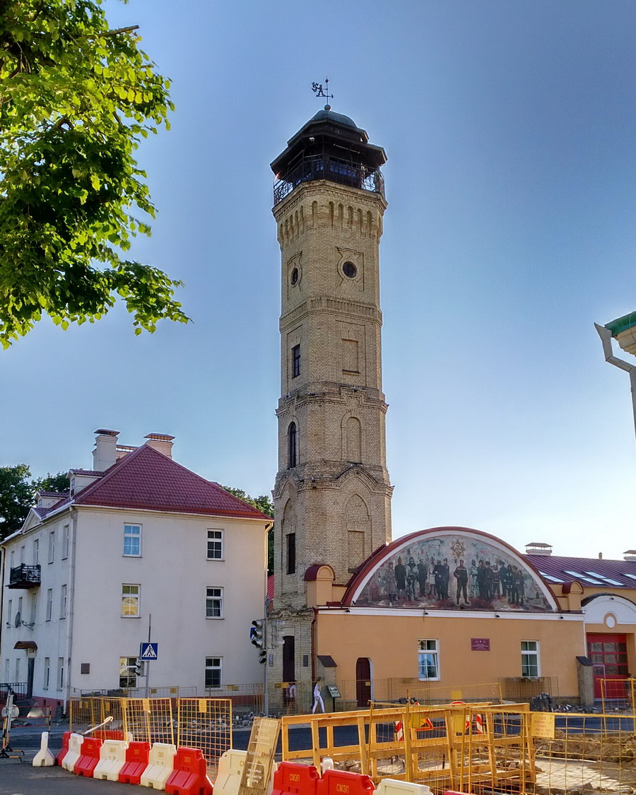 Гродно, Замковая улица, 19; Замковая улица, 19А