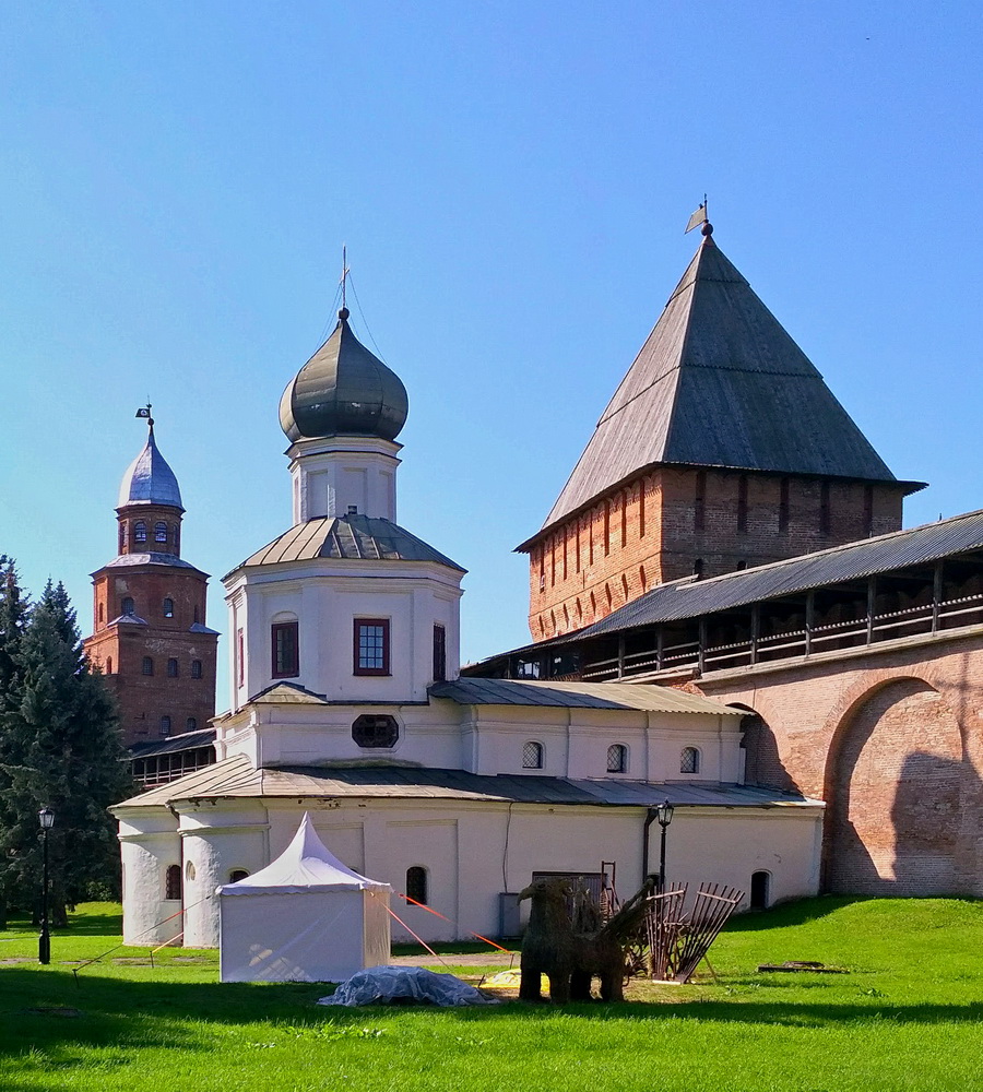 Великий Новгород, Кремль, 10К1; Кремль, 10; Кремль, 10