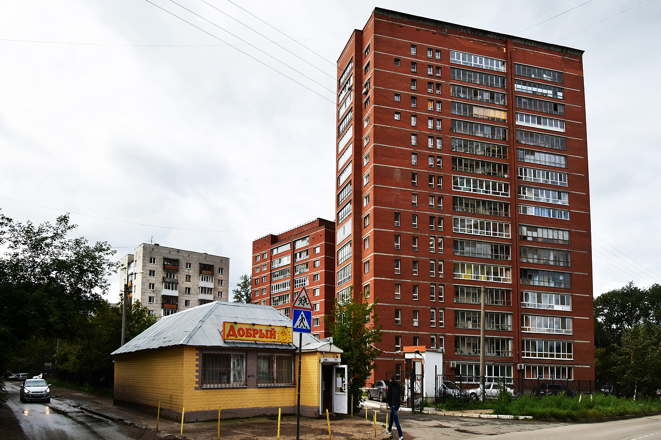 Пермь, Шоссе Космонавтов, 173Б/1; Шоссе Космонавтов, 173Б; Шоссе Космонавтов, 175А