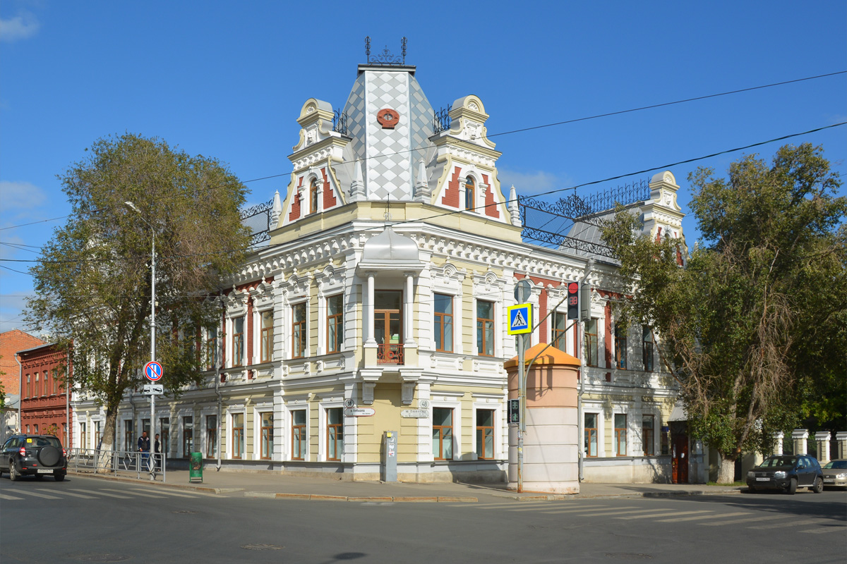 Samara, Улица Куйбышева, 55 / Пионерская улица, 48