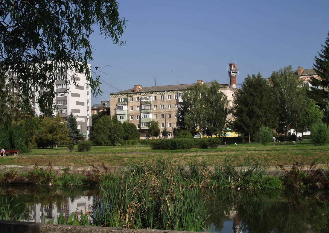 Ровно, Набережная улица, 10