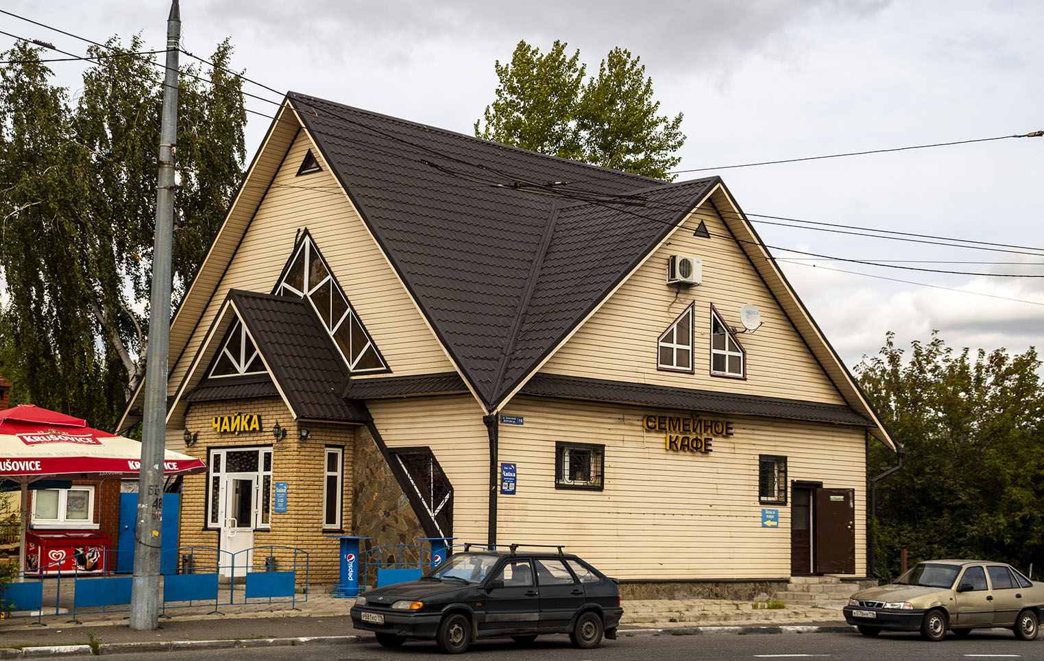 Казань, Улица Девятаева, 19