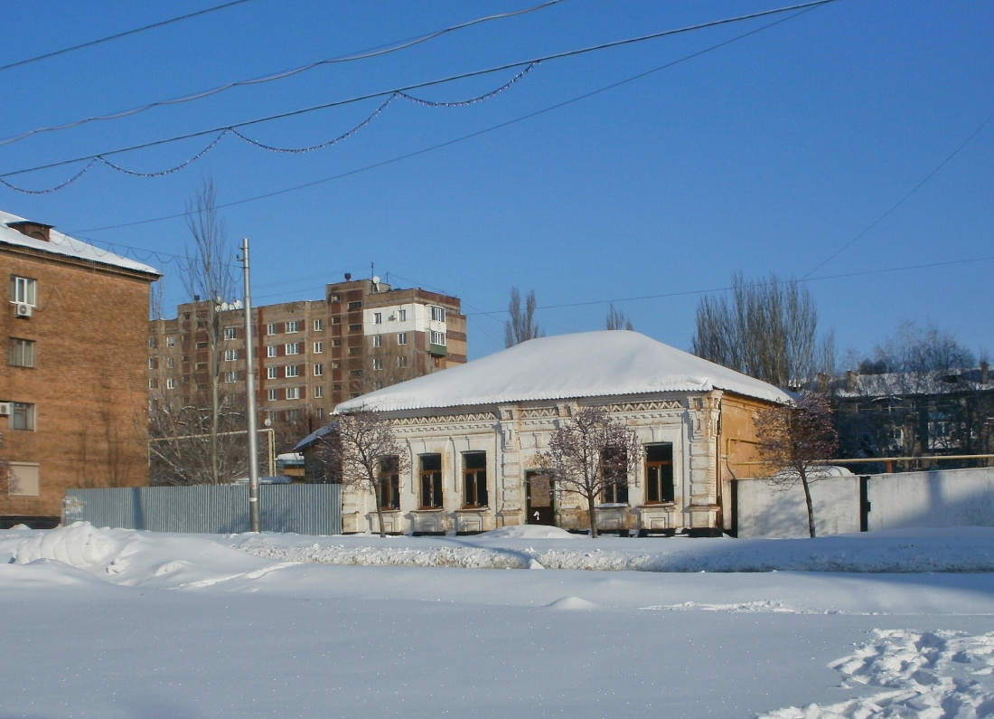 Макеевка, Улица Островского, 6