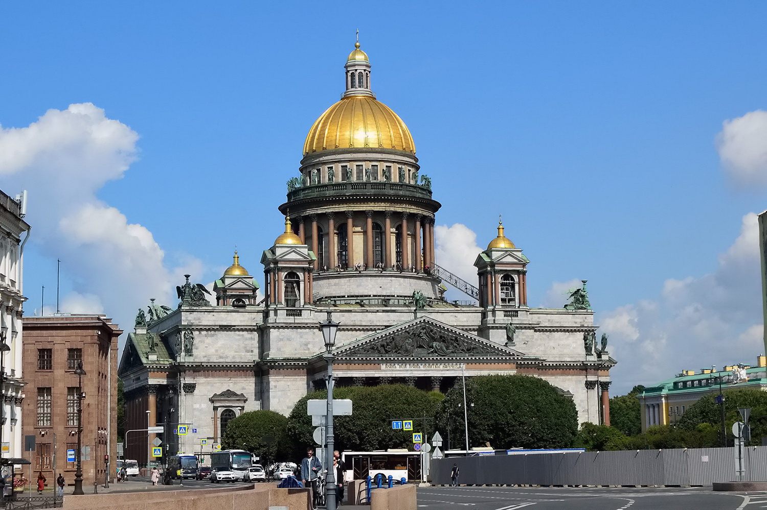 Petersburg, Исаакиевская площадь, 4