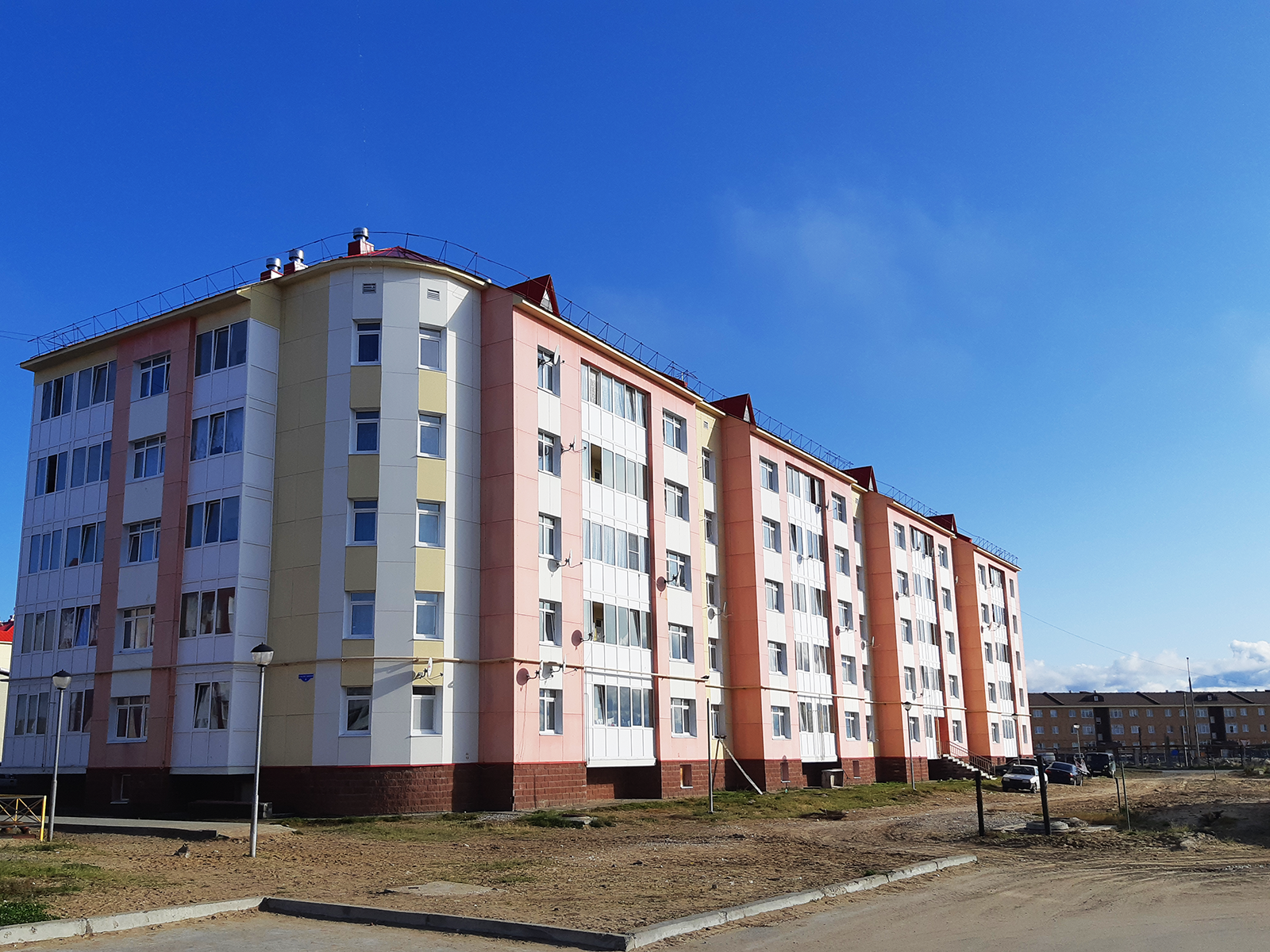 Naryan-Mar, Улица Сущинского, 4; Улица Авиаторов, 26