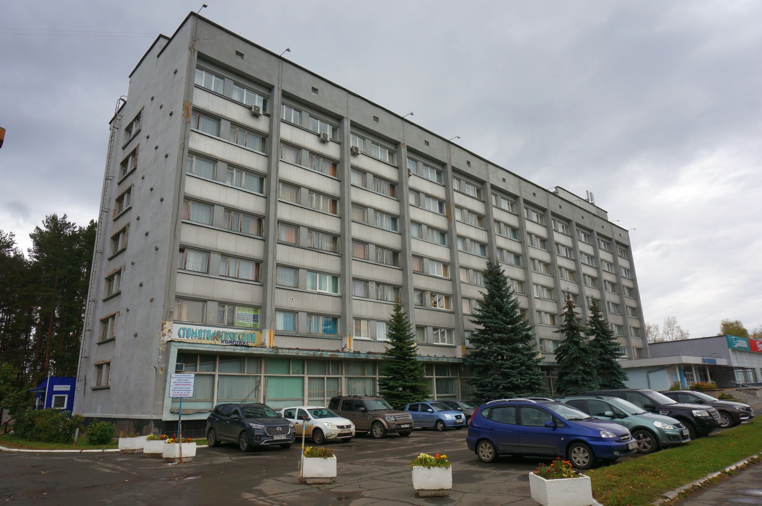 Chaykovsky, Приморский бульвар, 26