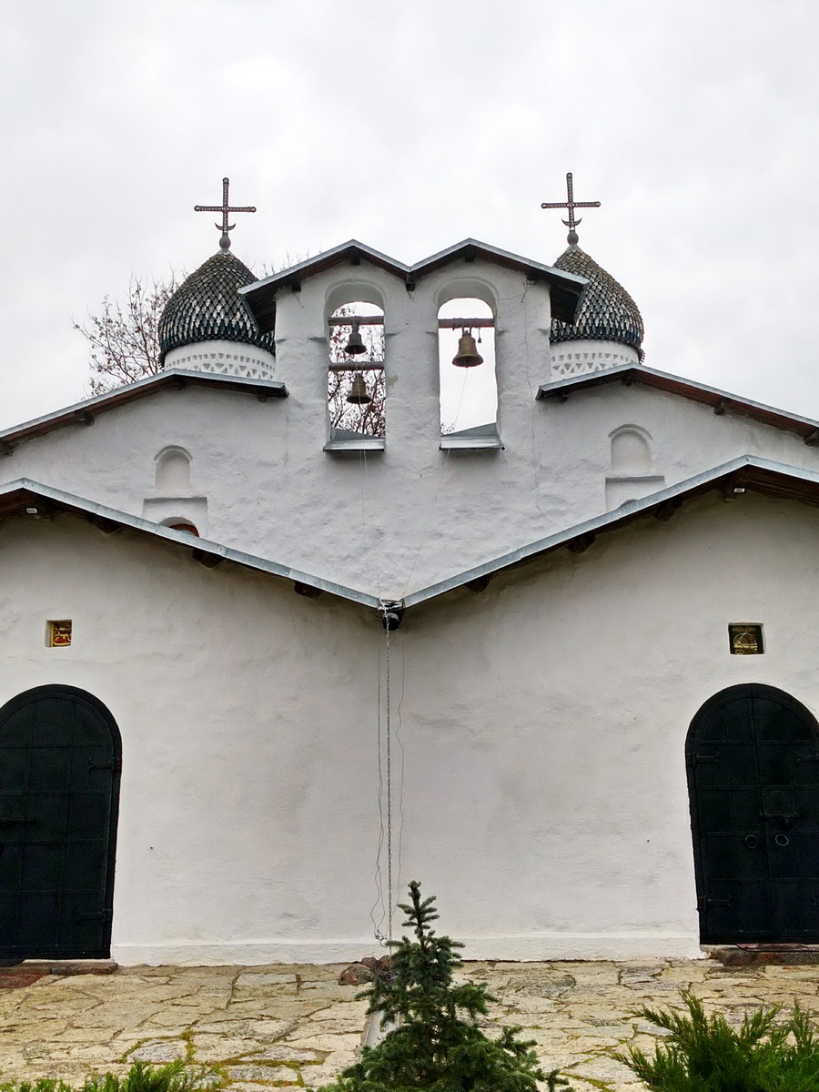 Псков, Улица Свердлова, 1