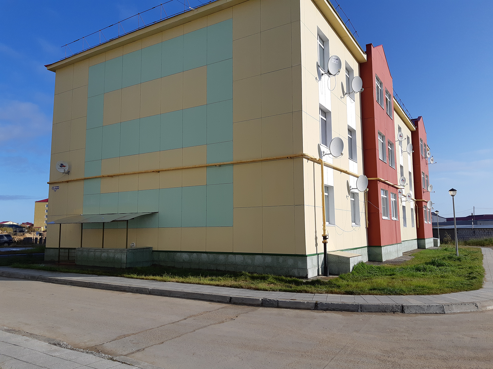 Naryan-Mar, Торговый проезд, 21 корп. 1