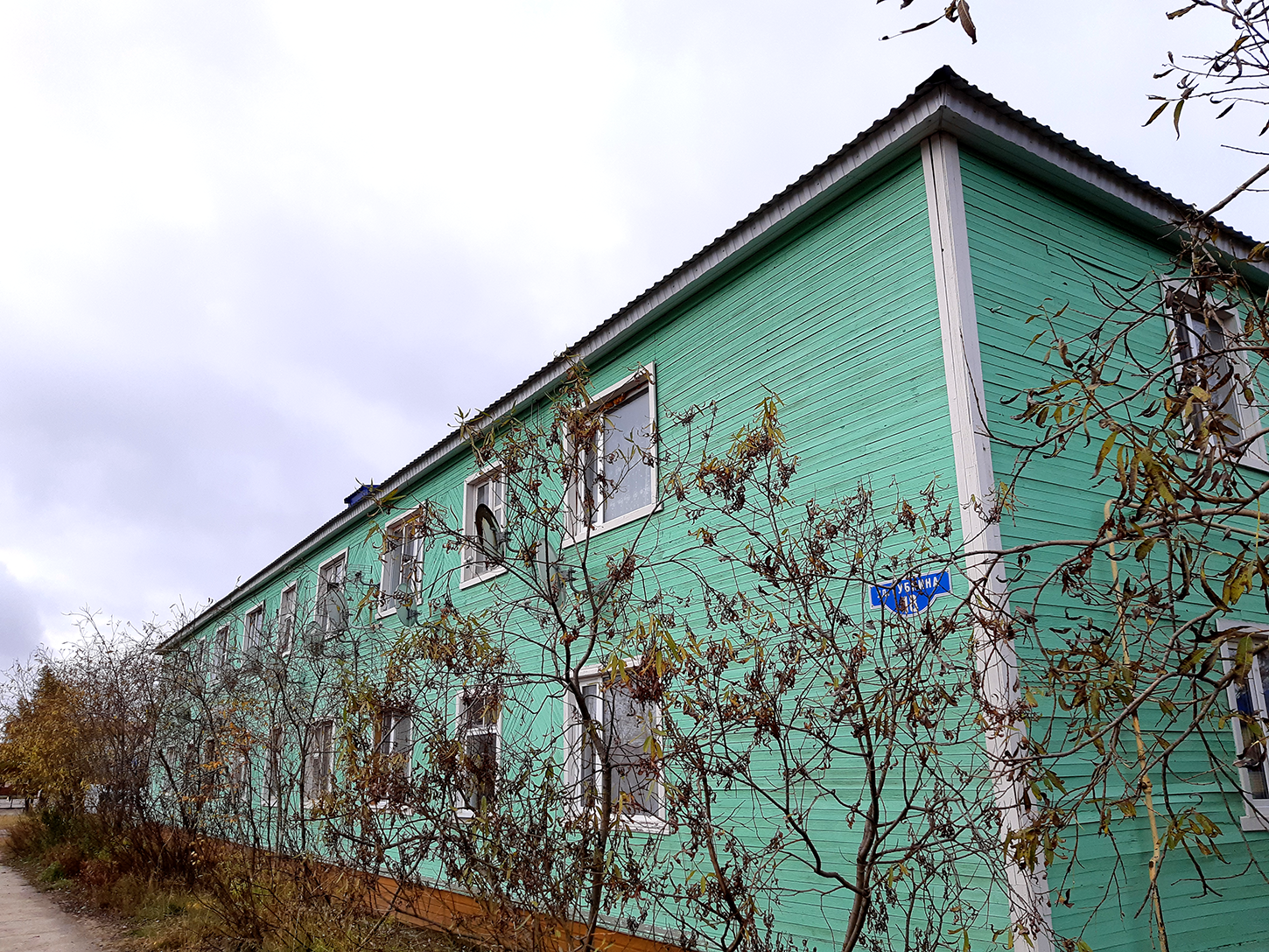 Искателей, Улица Губкина, 18