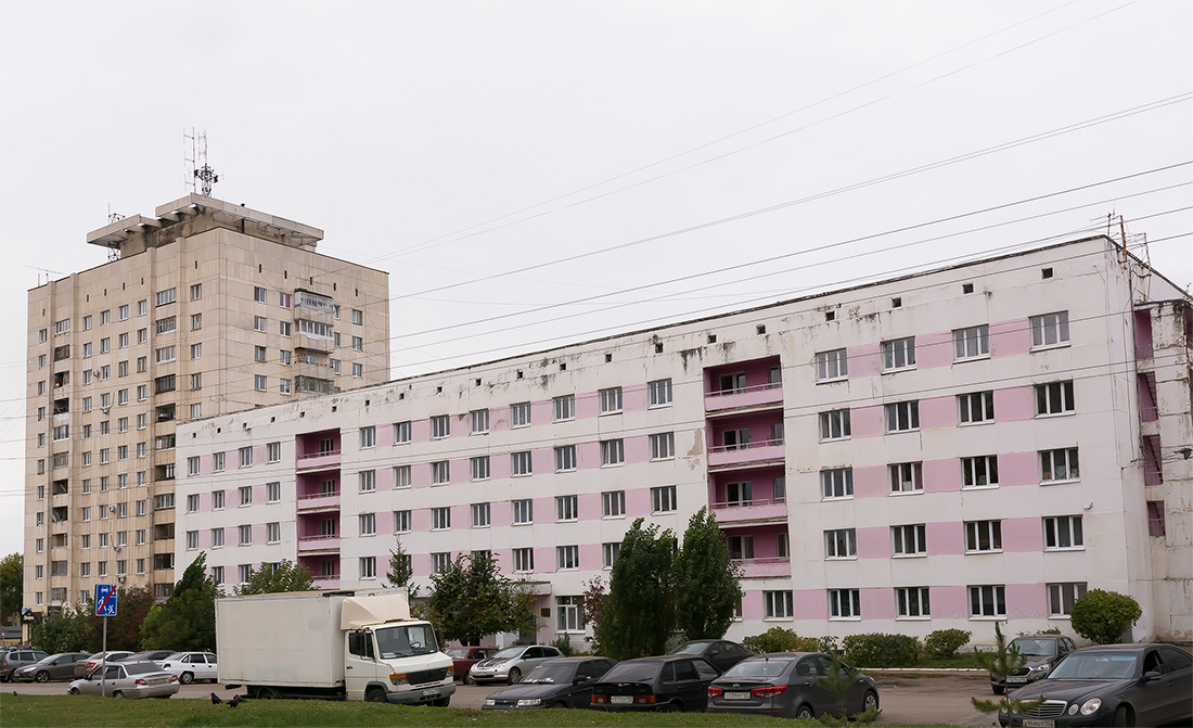 Уфа, Комсомольская улица, 135; Комсомольская улица, 137