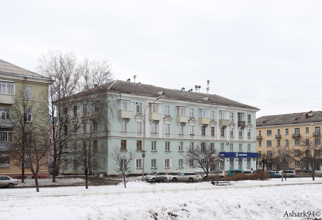 Железногорск, Улица Андреева, 17 / Улица Ленина, 27