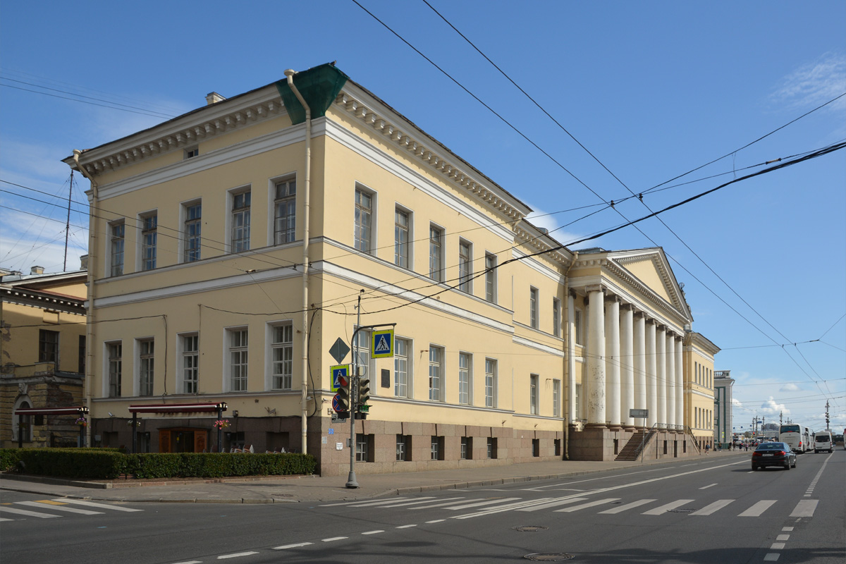 Санкт-Петербург, Университетская набережная, 5