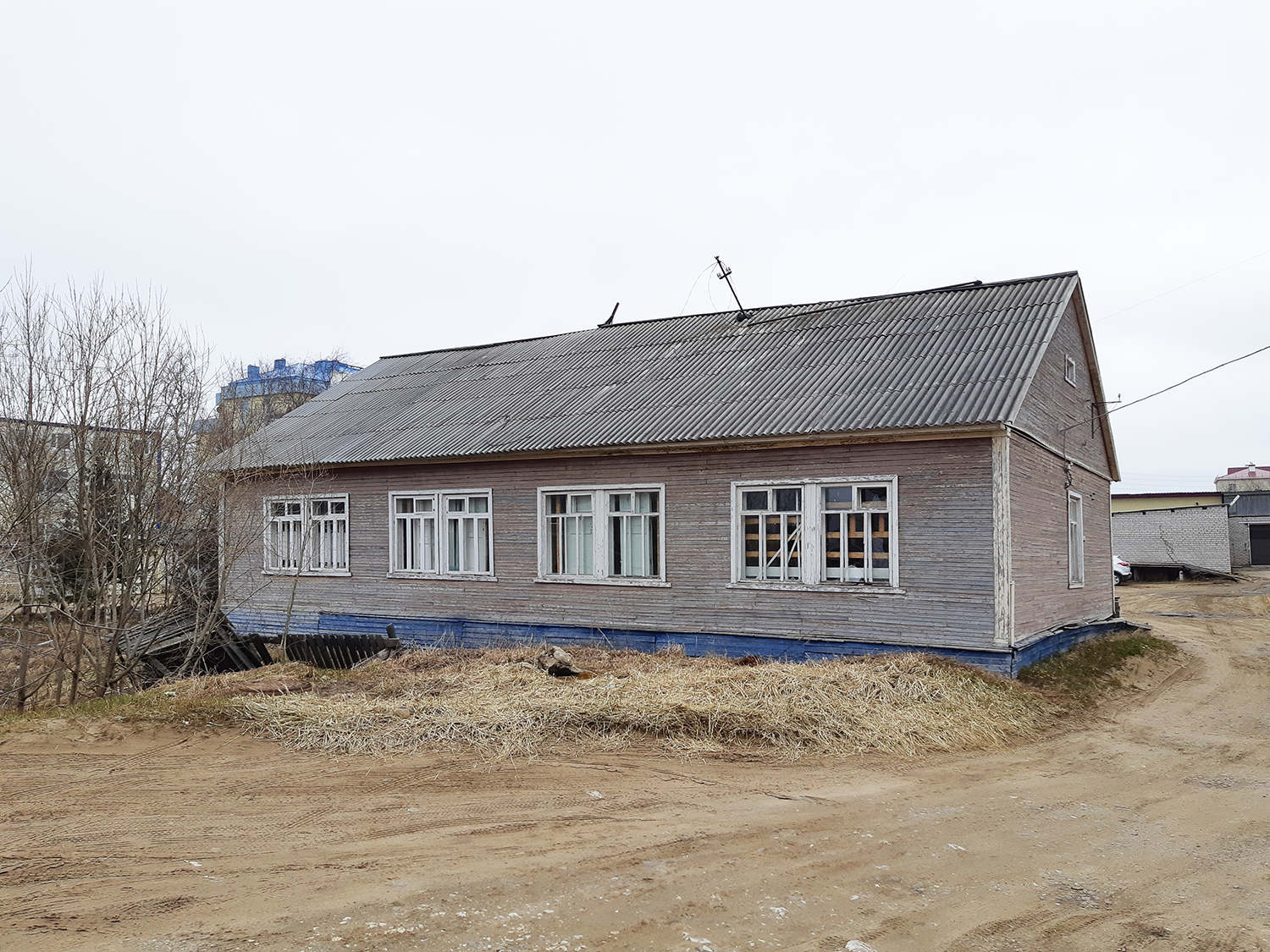 Нарьян-Мар, Улица Пырерки, 13А*