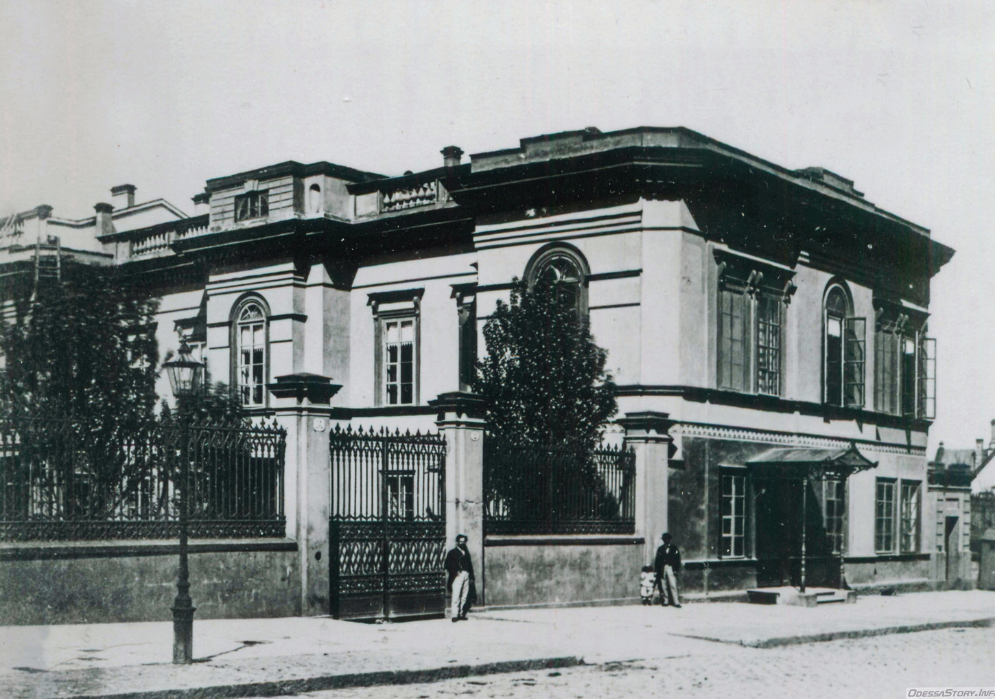 Одеса, Сабанєєв міст, 4