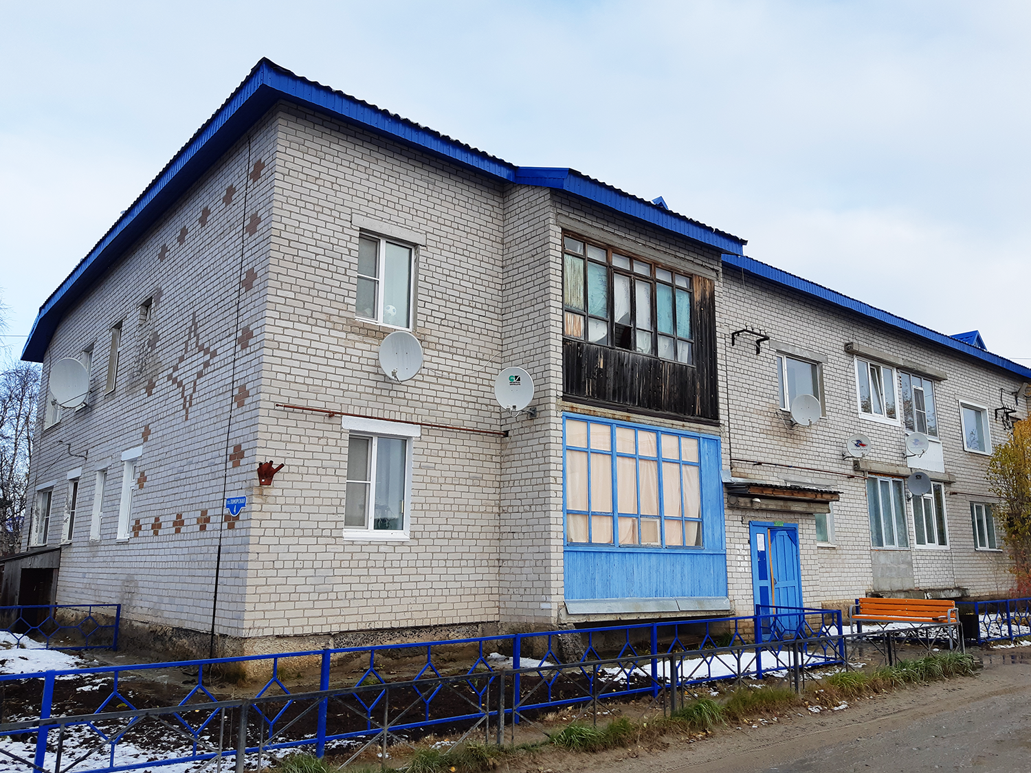 Искателей, Поморская улица, 4