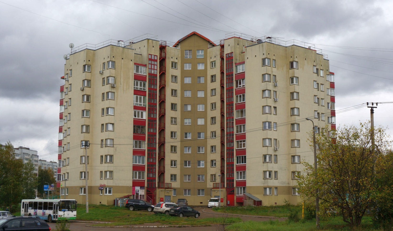 Чайковский, Улица Азина, 9