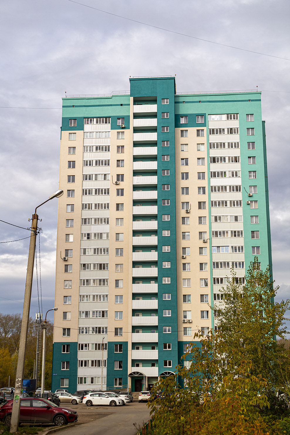 Уфа, Набережная Моторостроителей, 13