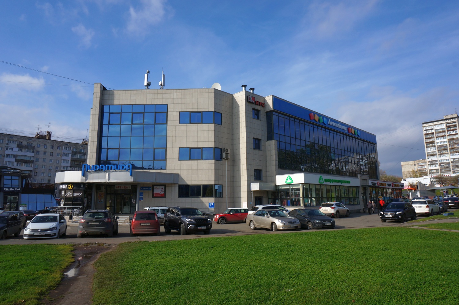 Perm, Улица Крисанова, 12А