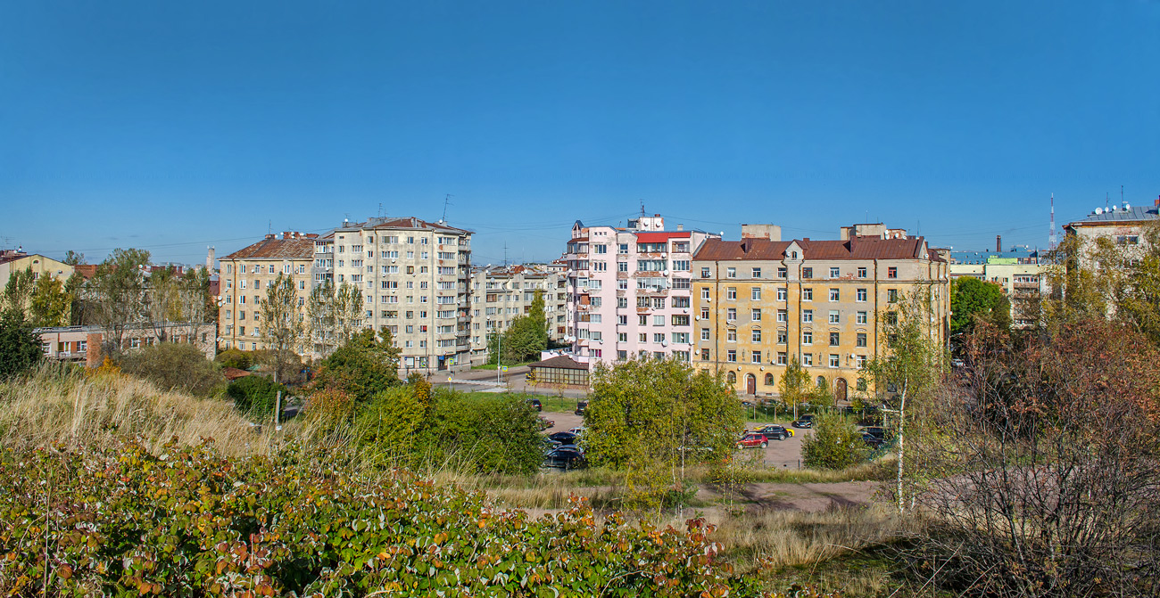 Выборг, Московский проспект, 1; Улица Морская Набережная, 36