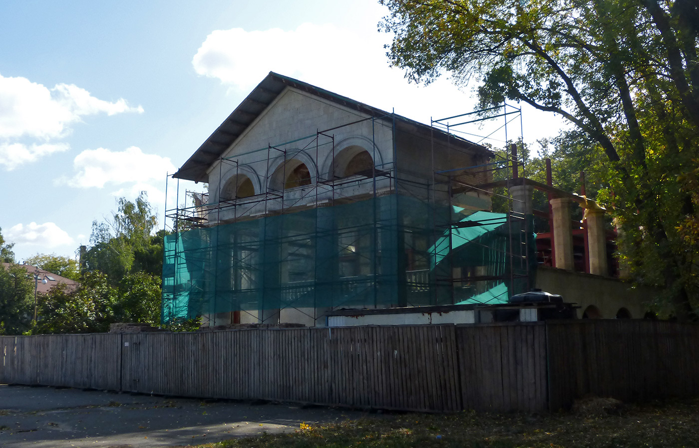 Киев, Проспект Академика Глушкова, 1 корп. 27