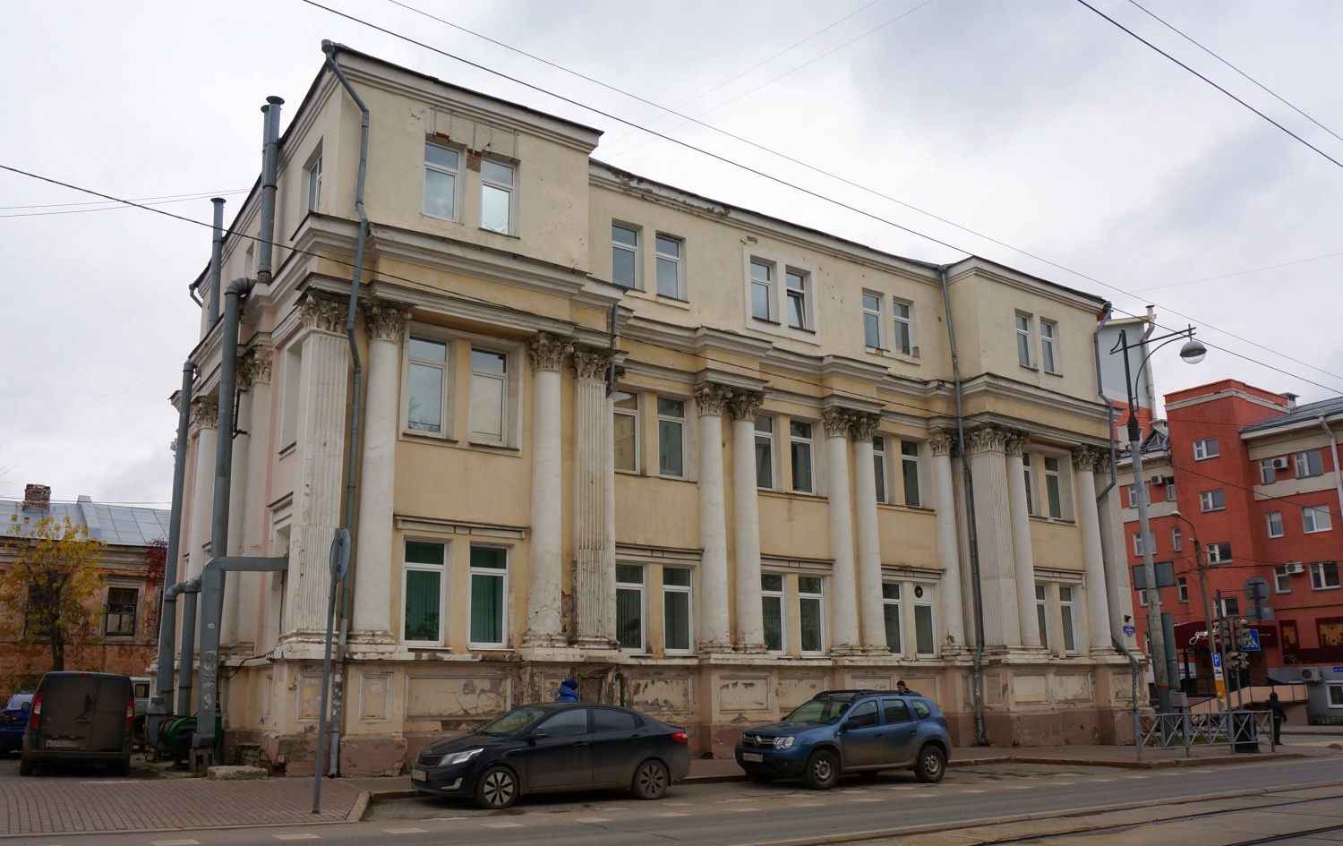 Perm, Улица Ленина, 11