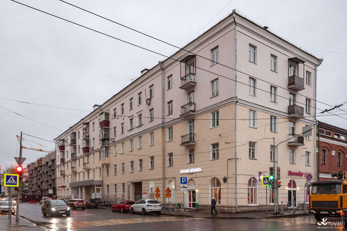 Казань, Улица Гаяза Исхаки, 8А; Улица Гаяза Исхаки, 8