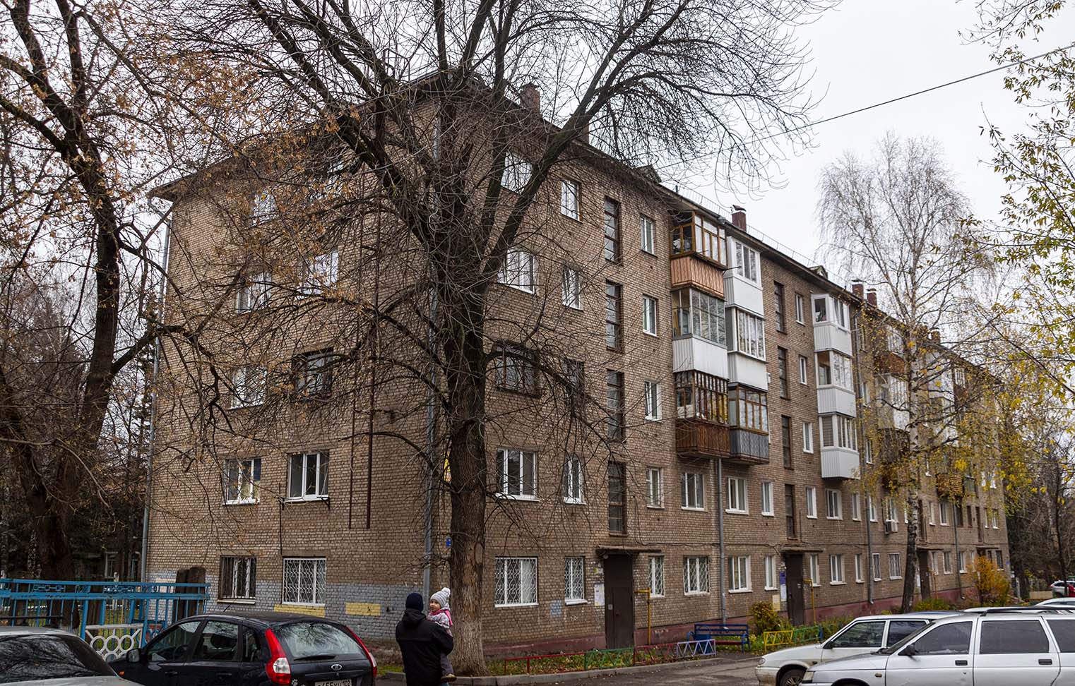 Ufa, Проспект Октября, 131/1