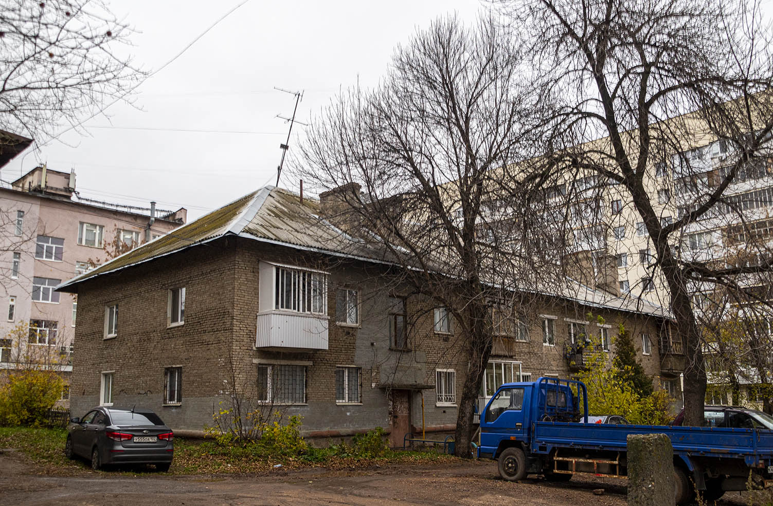 Ufa, Улица Шота Руставели, 74/1