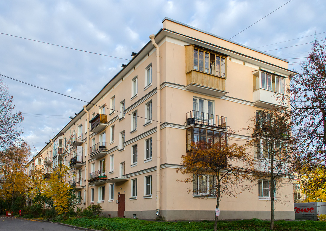 Павловск, Детскосельская улица, 9