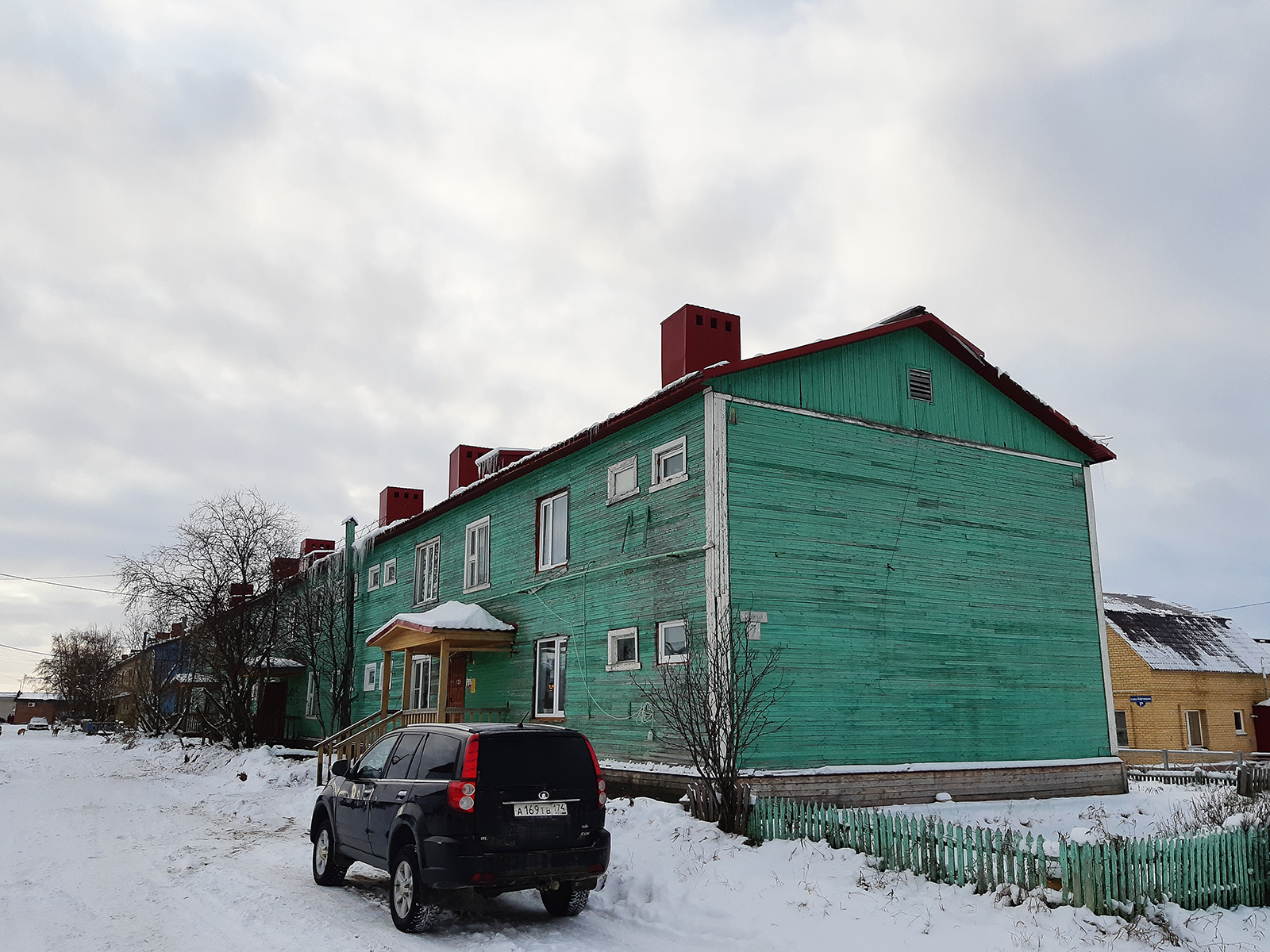 Искателей, Улица Северная, 7