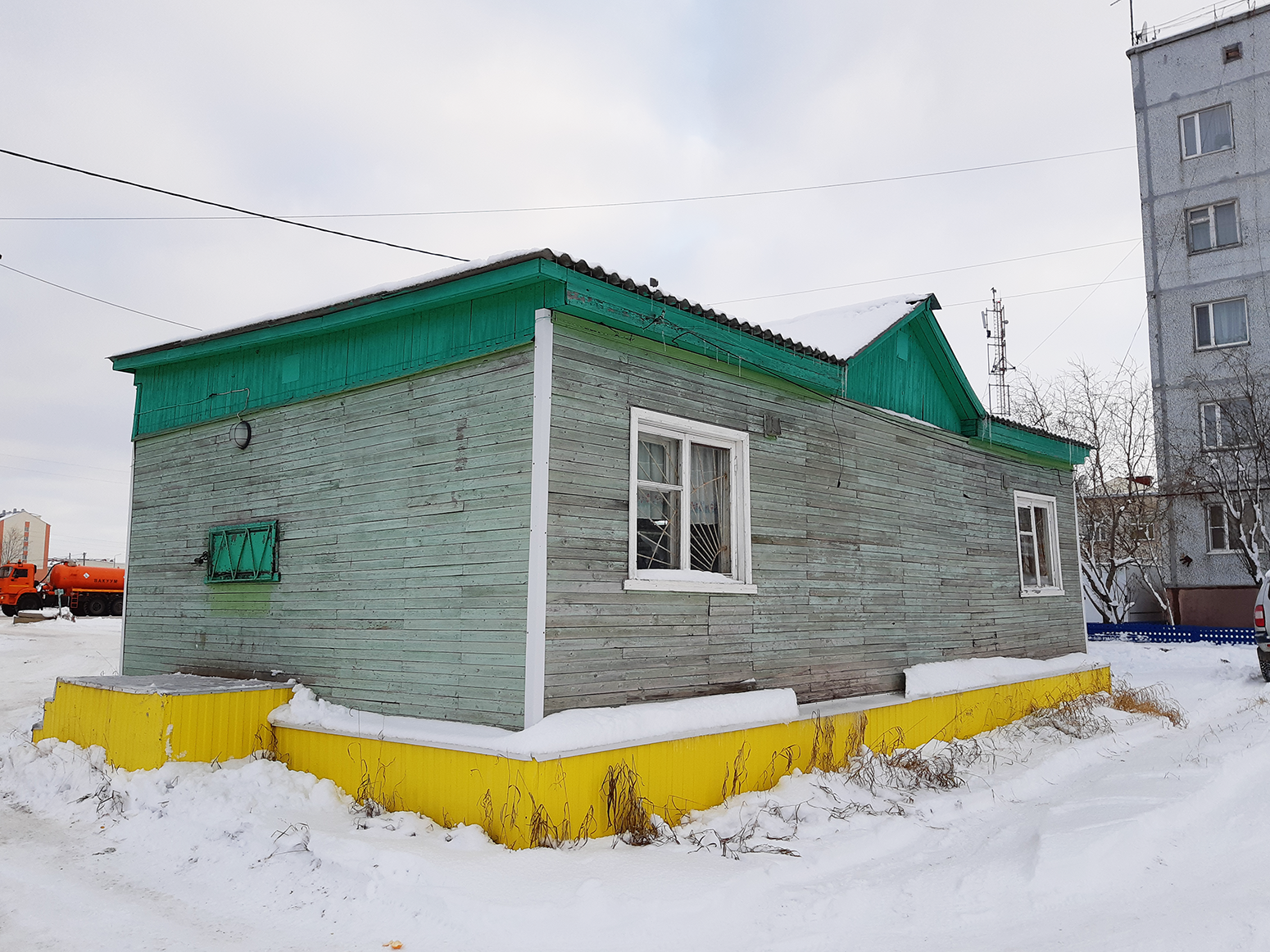 Naryan-Mar, Улица Ленина, 44А