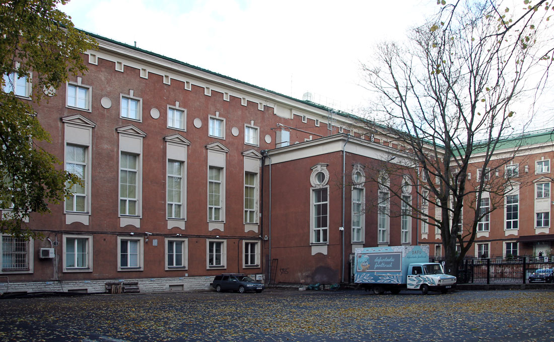 Таллин, Sakala, 1/3
