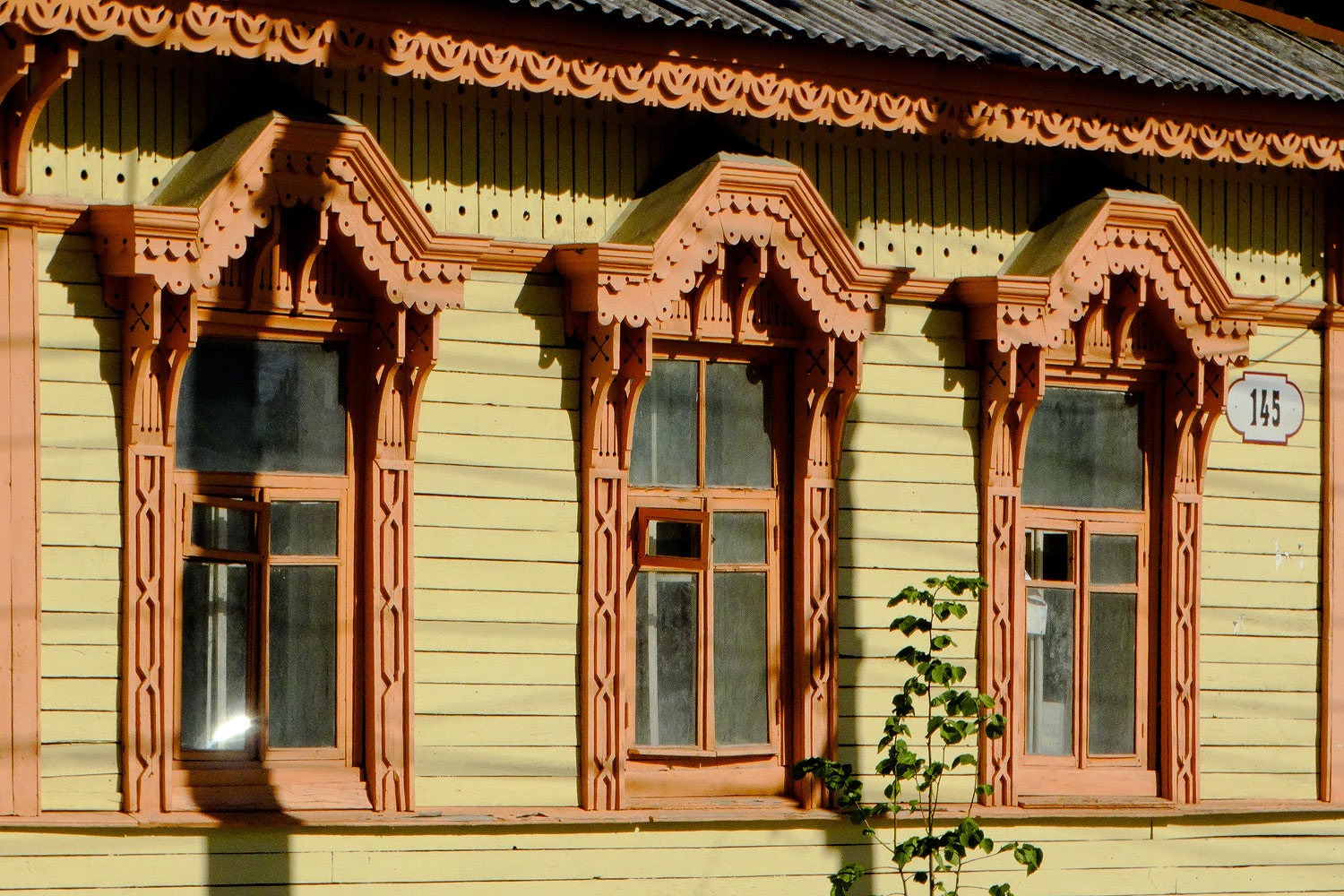 Самара, Самарская улица, 145. Резные наличники