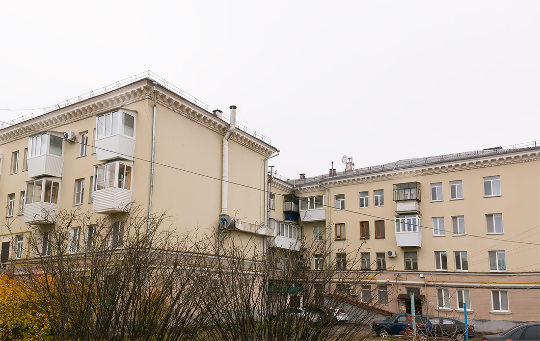 Октябрьский, Улица Губкина, 27 / Проспект Ленина, 20