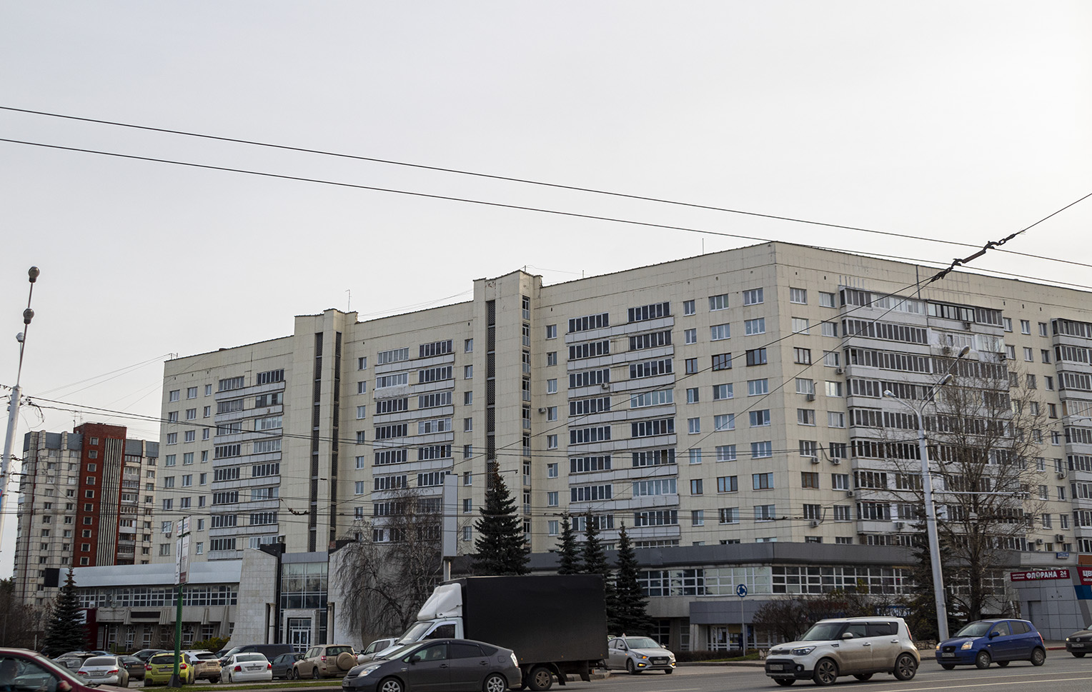 Уфа, Проспект Октября, 180