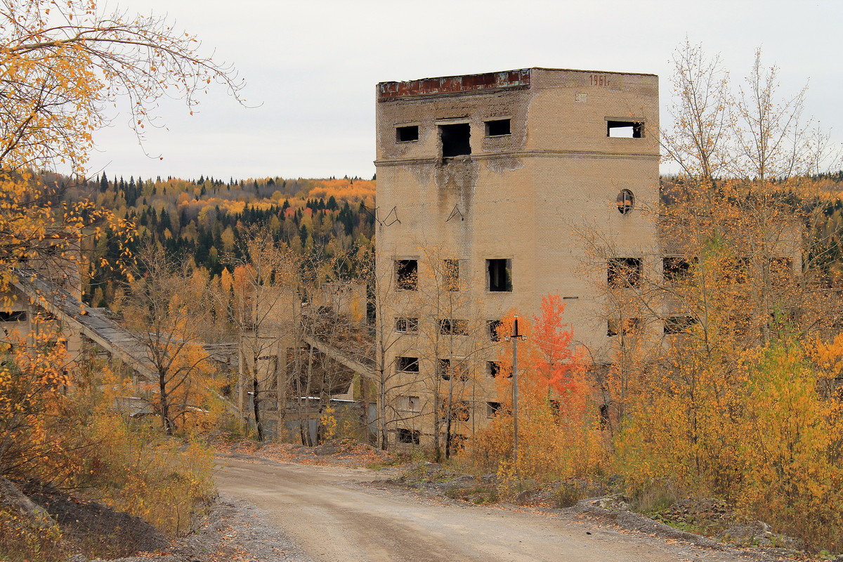 Александровский муниципальный округ, прочие н.п., пос. Карьер Известняк, Коммунальная улица, (?)