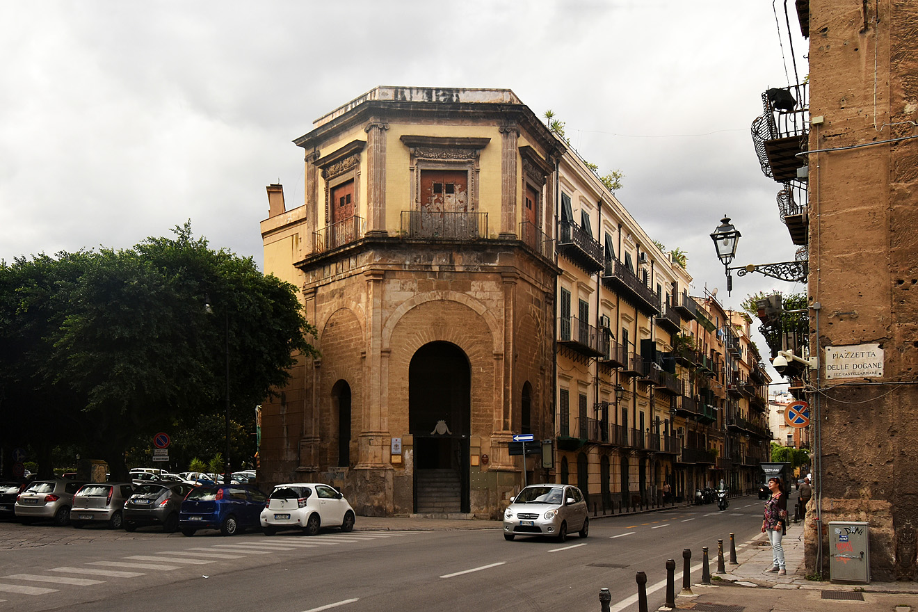 Палермо, Via Vittorio Emanuele, 36