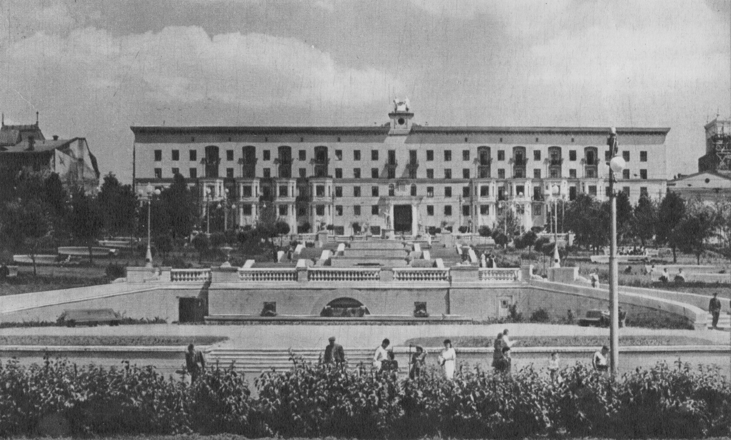 Харьков, Университетская улица, 9 / Спартаковский переулок, 3