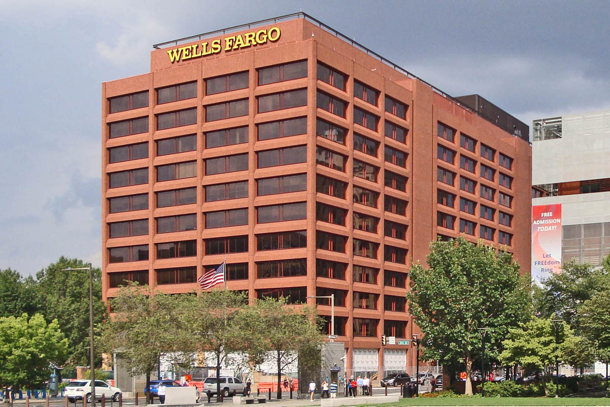 Филадельфия, 101 North Independence Mall