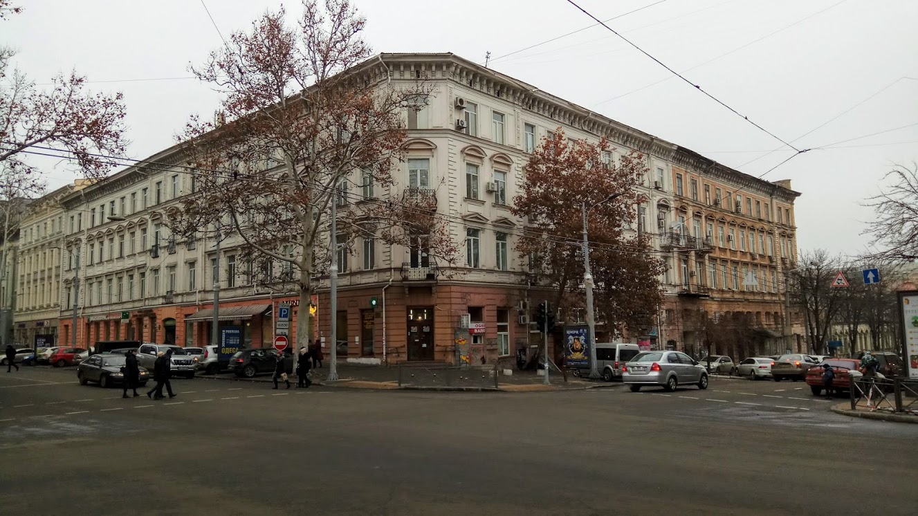 Одесса, вулиця буніна, 18 / Рішельєвська вулиця, 11